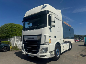 트랙터 유닛 DAF XF 105 510