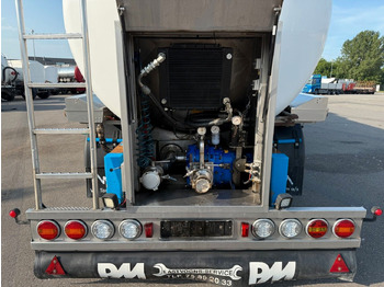 유조 세미 트레일러 Burg VM Tarm 4 axle 33.000 L Vogelsang : 사진 5