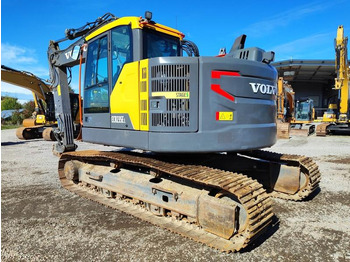 크롤러 굴삭기 VOLVO ECR235EL