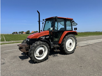 장궤형 트랙터 NEW HOLLAND