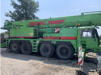 모바일 크레인 LIEBHERR LTM 1090/2