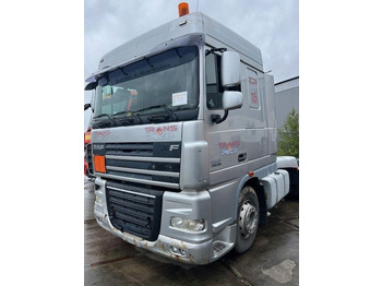 트랙터 유닛 DAF XF 105 460