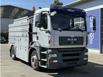 진공 흡입 트럭 MAN TGA 18.360