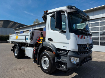 크레인 트럭 MERCEDES-BENZ Arocs 1832