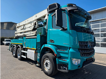 콘크리트 펌프 트럭 MERCEDES-BENZ Arocs