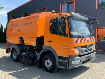 거리 청소 차량 BUCHER