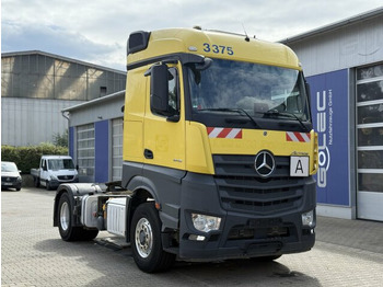 트랙터 유닛 MERCEDES-BENZ Actros 1846