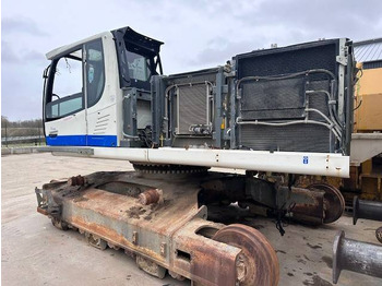 크롤러 굴삭기 LIEBHERR