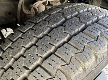 소형 버스, 승합차 Mercedes-Benz 711 D-KA 4x2 711 D-KA 4x2, Standklima, 11-Sitze, 2 x on stock : 사진 2 소형 버스, 승합차 Mercedes-Benz 711 D-KA 4x2 711 D-KA 4x2, Standklima, 11-Sitze, 2 x on stock : 사진 2