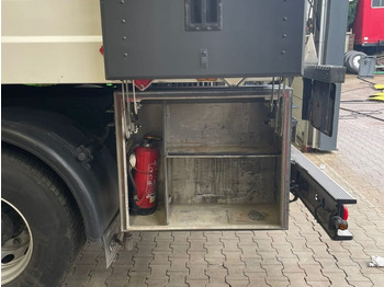 유조트럭 Mercedes-Benz Actros 1844 L 4x2 Actros 1844 L 4x2, Tank 14.250l : 사진 4