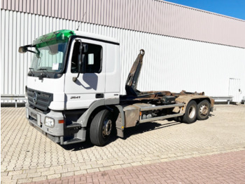 후크 리프트 트럭 MERCEDES-BENZ Actros 2541