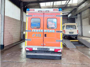 소방차 Mercedes-Benz Sprinter 515 CDI 4x2 Sprinter 515 CDI 4x2, Rettungswagen, Retarder : 사진 4 소방차 Mercedes-Benz Sprinter 515 CDI 4x2 Sprinter 515 CDI 4x2, Rettungswagen, Retarder : 사진 4