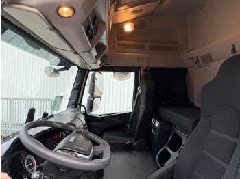 신규 트랙터 유닛 T-Way AT410T51/58 8x4 T-Way AT410T51/58 8x4, Retarder, Nebenantrieb, 4x VORHANDEN! : 사진 2 신규 트랙터 유닛 T-Way AT410T51/58 8x4 T-Way AT410T51/58 8x4, Retarder, Nebenantrieb, 4x VORHANDEN! : 사진 2