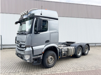 트랙터 유닛 MERCEDES-BENZ Arocs 2651