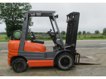 지게차 TOYOTA FGF 25