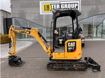 미니 굴삭기 CATERPILLAR 301.7CR