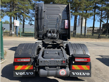 트랙터 유닛 Volvo FH 460 LNG GAS ADR - ACC + Dynamic Steering - I-park Cool - Lane Keeping Support - collision warning - leather - ... BE Truck : 사진 5 트랙터 유닛 Volvo FH 460 LNG GAS ADR - ACC + Dynamic Steering - I-park Cool - Lane Keeping Support - collision warning - leather - ... BE Truck : 사진 5