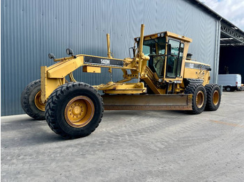 그레이더 CATERPILLAR 140H
