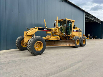 그레이더 CATERPILLAR 140H