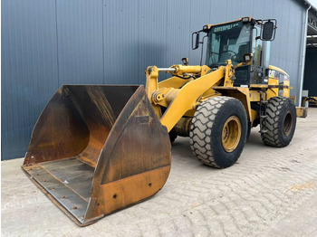 휠 로더 CATERPILLAR 938G