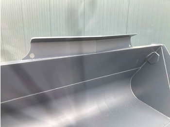 신규 버킷 건설기계 용 Volvo L90F : 사진 4 신규 버킷 건설기계 용 Volvo L90F : 사진 4