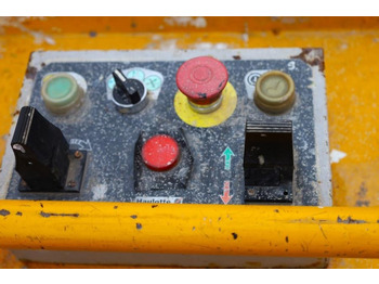 관절 붐 Haulotte STAR 12 Electric, 12m Working Height, 3m Reach, 21 : 사진 4 관절 붐 Haulotte STAR 12 Electric, 12m Working Height, 3m Reach, 21 : 사진 4