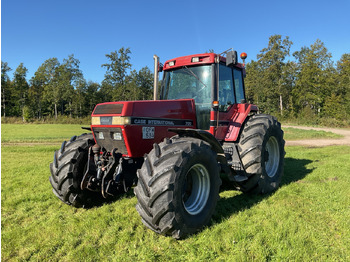 장궤형 트랙터 CASE IH