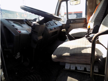 냉동탑차 Volvo koel vrieswagen met hydr. lift : 사진 3
