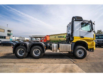 리스 Mercedes AROCS 3345 AS Mercedes AROCS 3345 AS : 사진 3 리스 Mercedes AROCS 3345 AS Mercedes AROCS 3345 AS : 사진 3