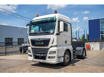 트랙터 유닛 MAN TGX 18.460