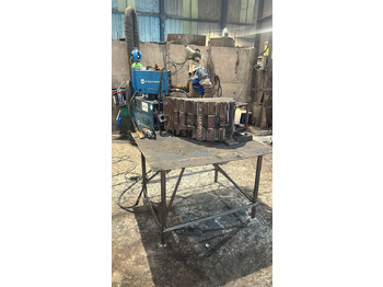 굴삭기 버킷 미니 굴삭기 용 CATERPILLAR 305 Mini Excavator Bucket : 사진 4 굴삭기 버킷 미니 굴삭기 용 CATERPILLAR 305 Mini Excavator Bucket : 사진 4