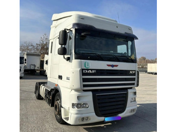 트랙터 유닛 DAF XF 105 460
