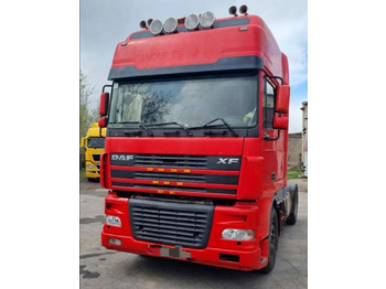 트랙터 유닛 DAF XF 95