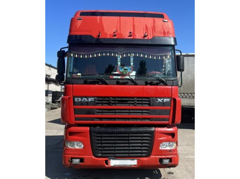 트랙터 유닛 DAF XF 95