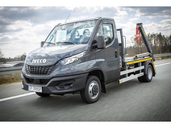 스킵 로더 트럭 IVECO Daily 70c18