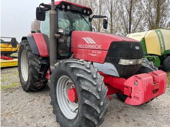 장궤형 트랙터 McCORMICK