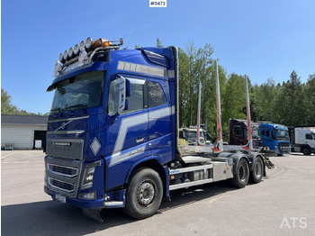 목재 트럭 VOLVO FH16 750