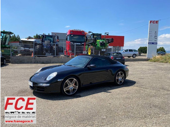 차량 PORSCHE