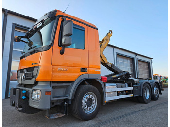 후크 리프트 트럭 MERCEDES-BENZ Actros 2532