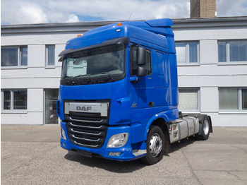 트랙터 유닛 DAF XF 460