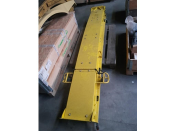 건초 및 목초 장비 JOHN DEERE 8400