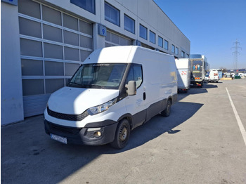 승합차 IVECO Daily