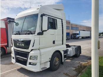 트랙터 유닛 MAN TGX 18.480