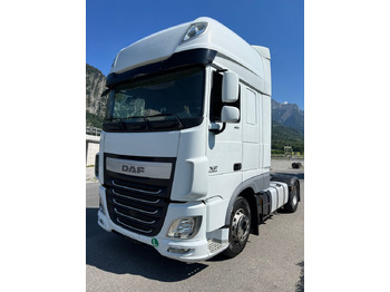 트랙터 유닛 DAF XF 460