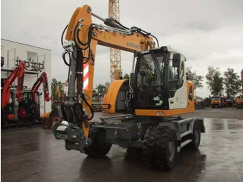 휠 굴삭기 LIEBHERR A 916