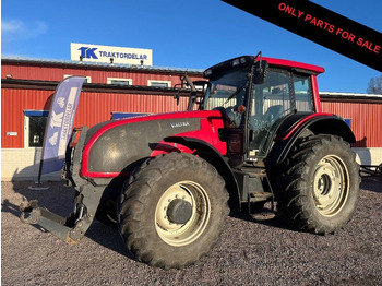 장궤형 트랙터 VALTRA T151
