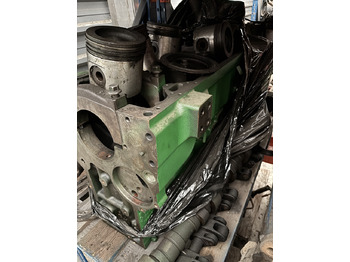 실린더 블록 JOHN DEERE