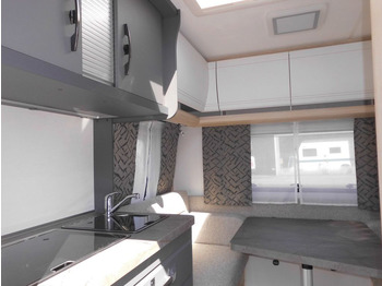 캐러밴 HOBBY DE LUXE 400 SFe