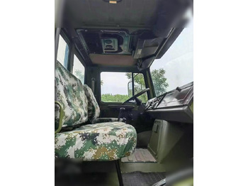 캡 새시 트럭 1995 MERCEDES-BENZ UNIMOG 2150 : 사진 4