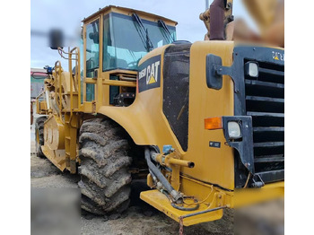 토양 안정제 CATERPILLAR